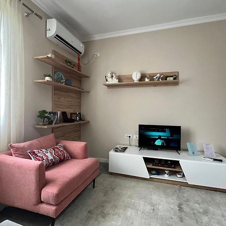 Cozy Flat Near Air Albania Stadium 1 Tiranë Eksteriør bilde
