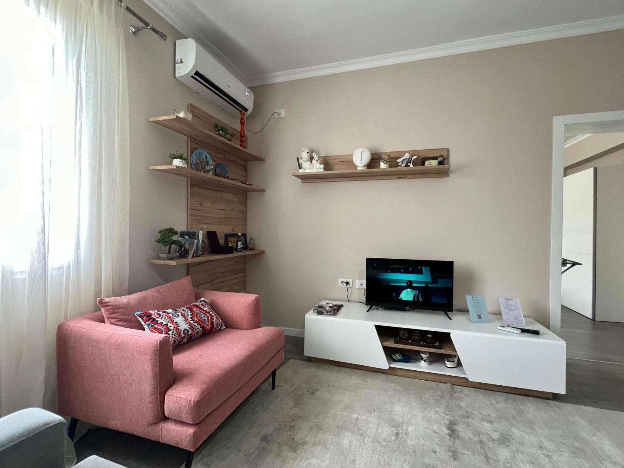 Cozy Flat Near Air Albania Stadium 1 Tiranë Eksteriør bilde